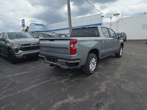 New 2026 Chevrolet Silverado 1500 LT w/ Z71 Off-Road Package AWD/4WD image 5