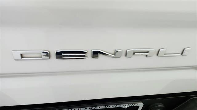 Used 2024 GMC Sierra 2500 Denali Ultimate AWD/4WD image 35