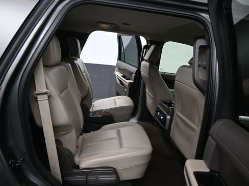 Used 2021 Ford Expedition XLT RWD image 24