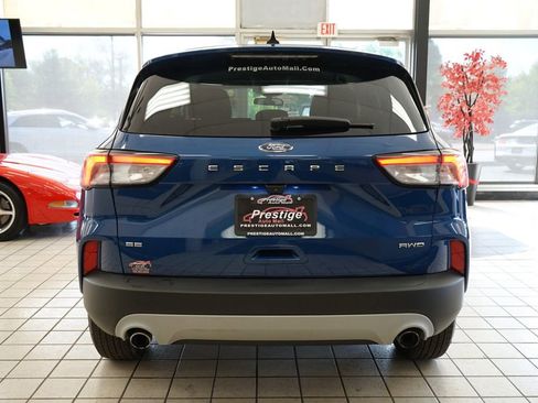 Used 2022 Ford Escape SE w/ Cold Weather Package AWD/4WD image 15