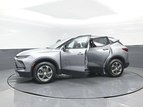 Used 2023 Chevrolet Blazer LT w/ Convenience Package AWD/4WD image 30