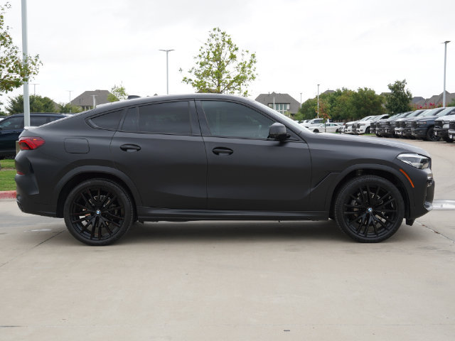 Used 2022 BMW X6 xDrive40i w/ M Sport Package AWD/4WD image 14