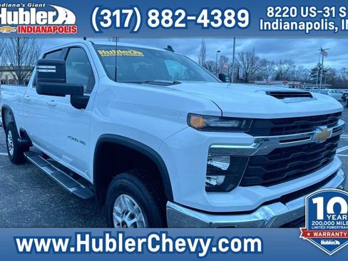 Used 2024 Chevrolet Silverado 2500 LT image 1