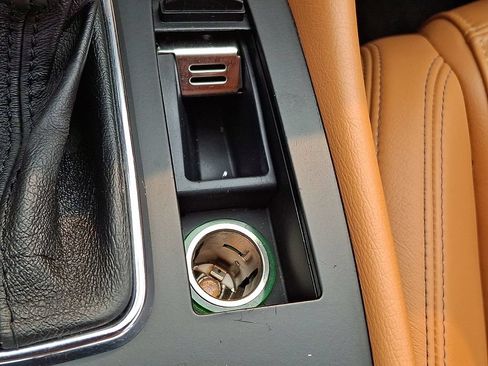 Used 2015 Maserati GranTurismo Sport RWD image 24