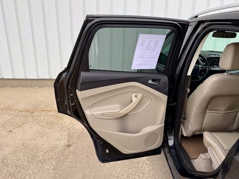 Used 2014 Ford Escape Titanium AWD/4WD image 15