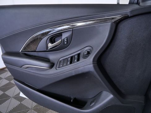 Used 2015 Buick LaCrosse Leather FWD image 27