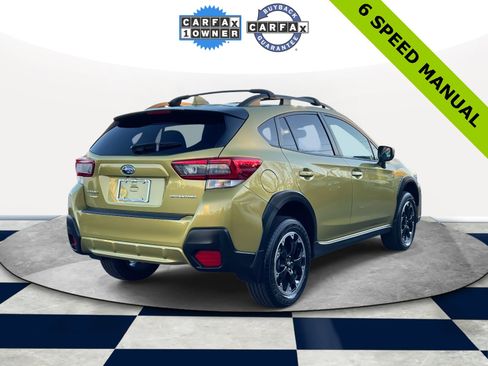 Used 2022 Subaru Crosstrek 2.0i Premium image 6