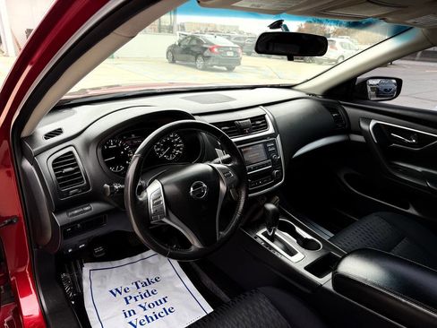 Used 2017 Nissan Altima 2.5 SV image 17