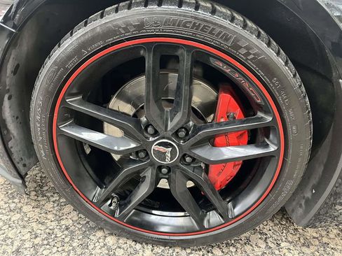 Used 2016 Chevrolet Corvette Stingray Coupe w/ 3LT Preferred Equipment Group image 10