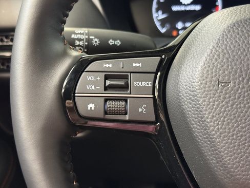 Used 2025 Honda HR-V Sport image 28