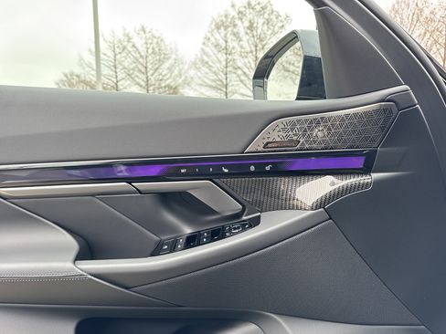 New 2026 BMW 540i xDrive w/ M Sport Package image 21