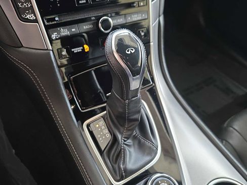 Used 2022 INFINITI Q60 3.0t Luxe w/ Essential Package image 16