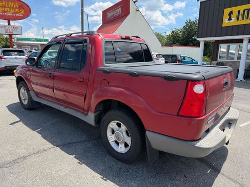 Used 2002 Ford Explorer Sport Trac 4x4 image 9