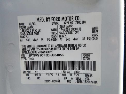 Used 2013 Ford F150 XLT w/ XLT Chrome Pkg image 17