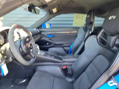 Certified 2023 Porsche 718 Cayman GT4 RWD image 25
