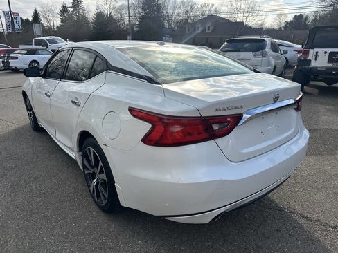 Used 2017 Nissan Maxima 3.5 S image 4