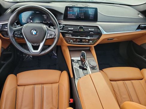 Used 2020 BMW 530e xDrive 530e xDrive iPerformance w/ Premium Package image 15