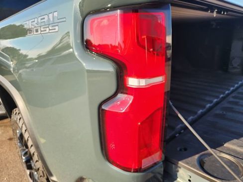 Used 2025 Chevrolet Silverado 2500 LT w/ Trail Boss Package AWD/4WD image 7