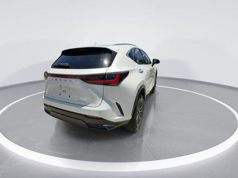 Certified 2024 Lexus NX 250 FWD w/ Towing Package (2000 Lbs) image 8