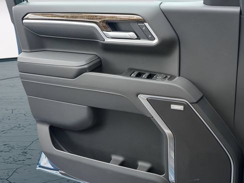 New 2026 GMC Sierra 1500 Elevation w/ Elevation Premium Package AWD/4WD image 16