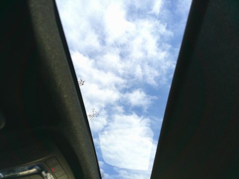 Used 2023 Mercedes-Benz GLB 250 image 41