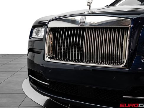 Used 2016 Rolls-Royce Wraith RWD image 12