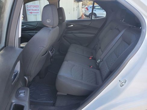 Used 2019 Chevrolet Equinox LT image 25
