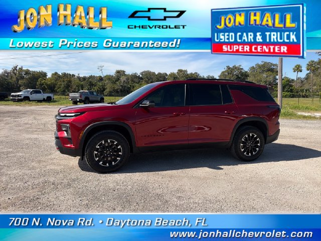 Used 2025 Chevrolet Traverse Z71 w/ Enhanced Driving Package AWD/4WD image 3