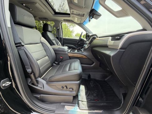 Used 2020 GMC Yukon XL Denali w/ Denali Ultimate Package AWD/4WD image 36