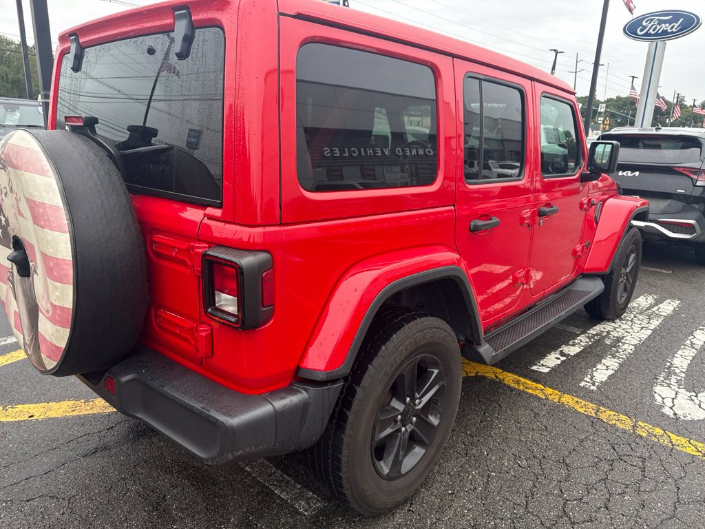 Used 2021 Jeep Wrangler Unlimited Sahara AWD/4WD image 5