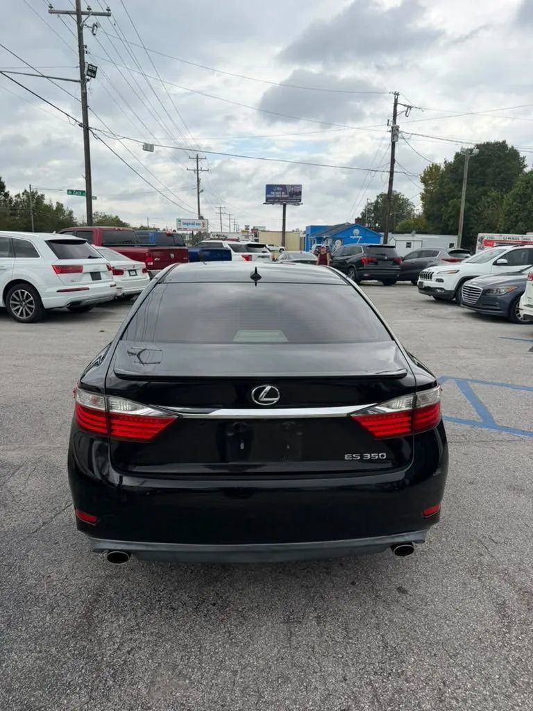 Used 2013 Lexus ES 350 w/ Luxury Pkg FWD image 6