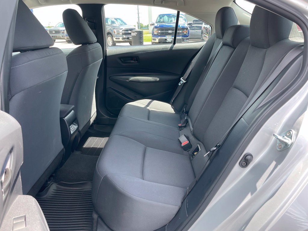 Used 2024 Toyota Corolla LE FWD image 7