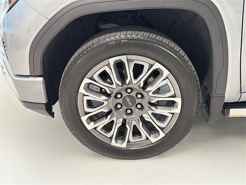 Used 2024 GMC Sierra 1500 Denali Ultimate image 27