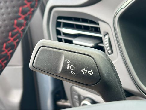 Used 2023 Ford Escape ST-Line Elite image 29