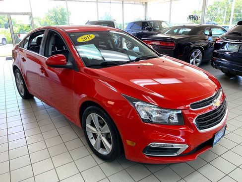 Used 2015 Chevrolet Cruze LT FWD image 5