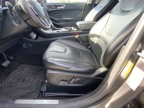 Used 2016 Ford Edge Titanium w/ Equipment Group 302A image 20