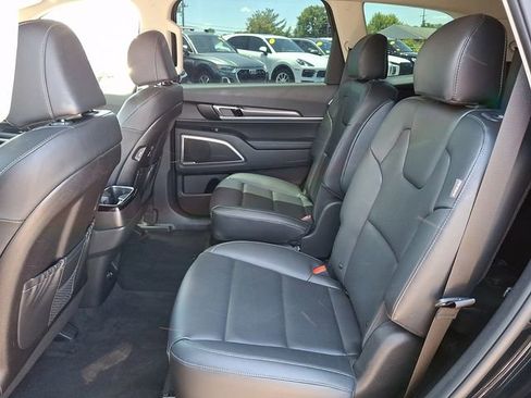 Used 2025 Kia Telluride S AWD/4WD image 10