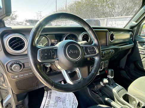 Used 2023 Jeep Wrangler Unlimited Rubicon 4xe w/ Cold Weather Group image 12