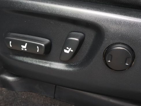 Used 2019 Toyota 4Runner TRD Off-Road AWD/4WD image 20