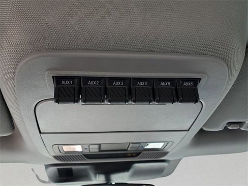 New 2025 Ford F450 XL w/ XL Chrome Package image 26