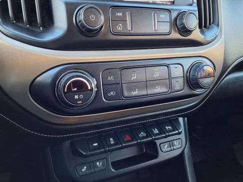 Used 2019 GMC Canyon Denali image 17