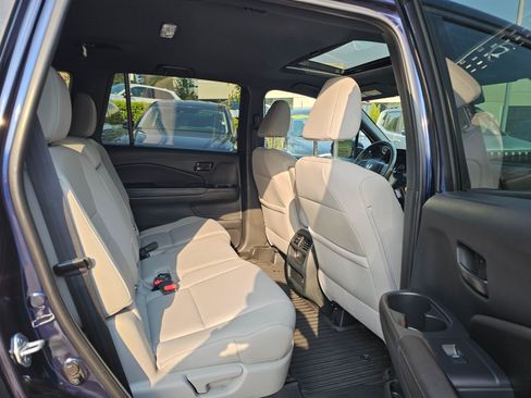 Used 2023 Honda Passport EX-L image 15
