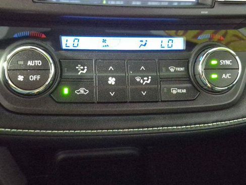 Certified 2018 Toyota RAV4 XLE AWD/4WD image 20
