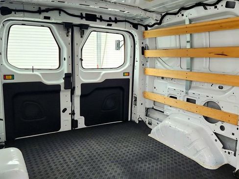 Used 2024 Ford Transit 250 Low Roof w/ Exterior Upgrade Package image 25