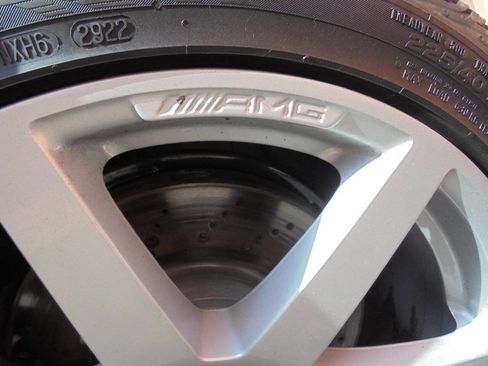 Used 2014 Mercedes-Benz C 300 4MATIC Sedan w/ Premium 1 Package image 33