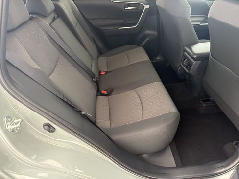 Used 2019 Toyota RAV4 XLE w/ Convenience Package AWD/4WD image 29