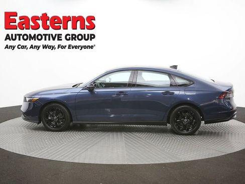 Used 2025 Honda Accord SE image 61