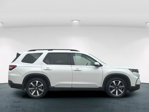 Certified 2023 Honda Pilot Elite image 7