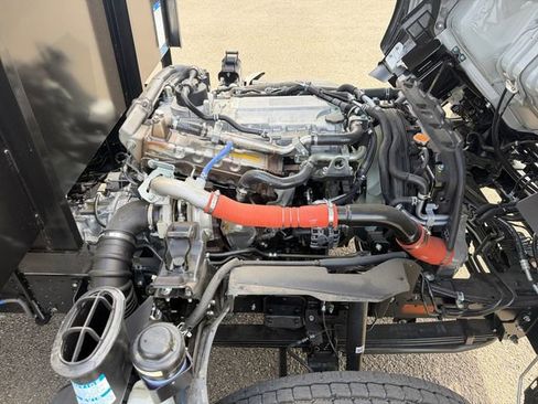 New 2025 Chevrolet Low Cab Forward 4500 XD image 35