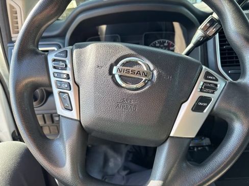 Used 2017 Nissan Titan S RWD image 8